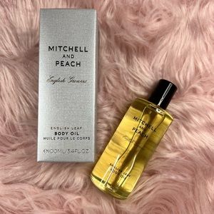 Mitchell & Peach English Leaf Body Oil
